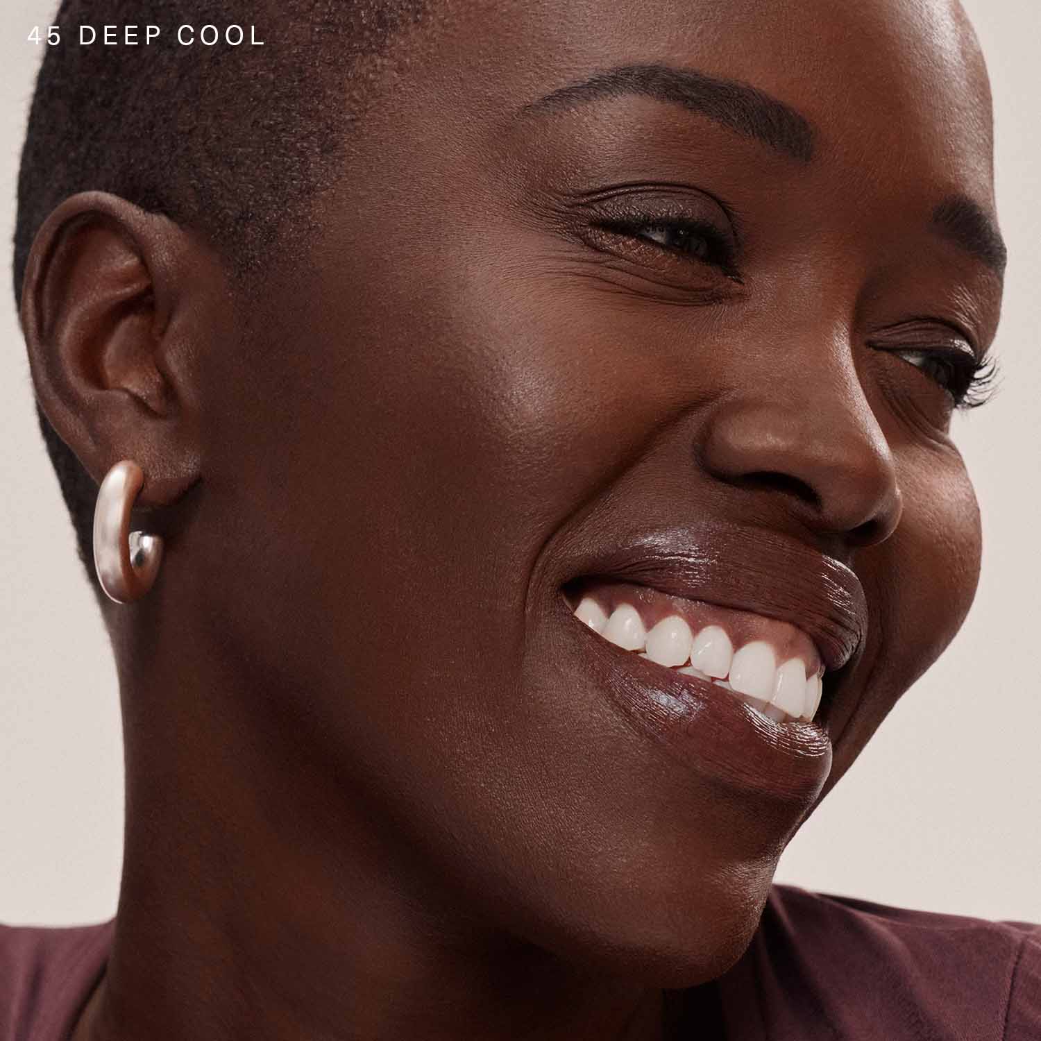 TRUE TO MYSELF NATURAL MATTE LONGWEAR FOUNDATION (BASE DE MAQUILLAJE)